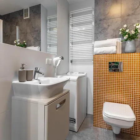 24 Absyntapart Rynek * Breslau