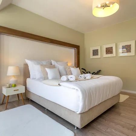 24 Absyntapart Rynek Wrocław